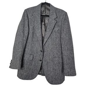 Vintage Harris Tweed 42 Blazer Union Made Gray Herringbone Wool Academia Classic